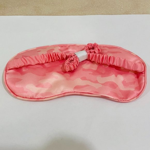 🌷NEW🌷 Estee Lauder Breast Cancer Campaign Limited Edition Sleep Eye Mask - Picture 2 of 5